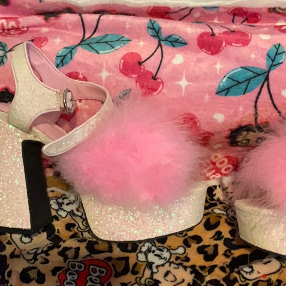 Sugar Thrillz Iridescent Glitter Platforms Malibu - Picture 5 of 12